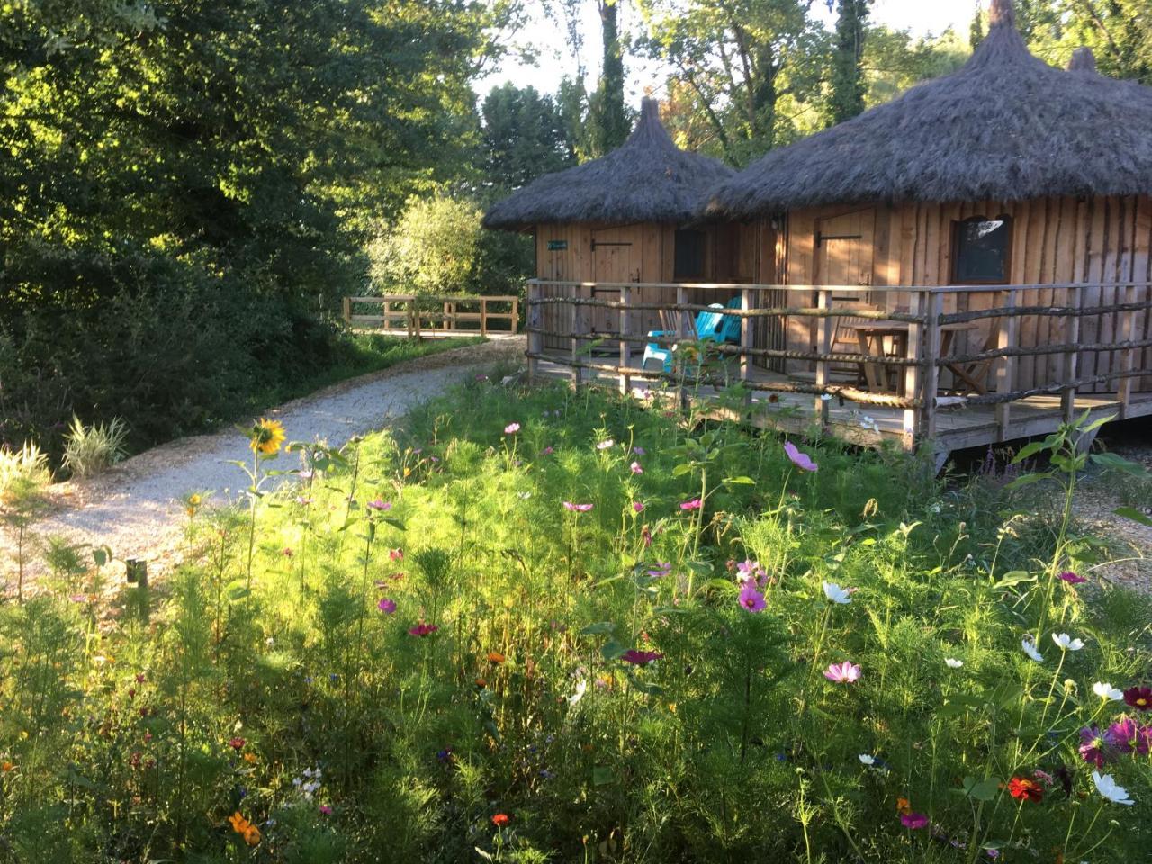 Village Flottant De Pressac Екстериор снимка