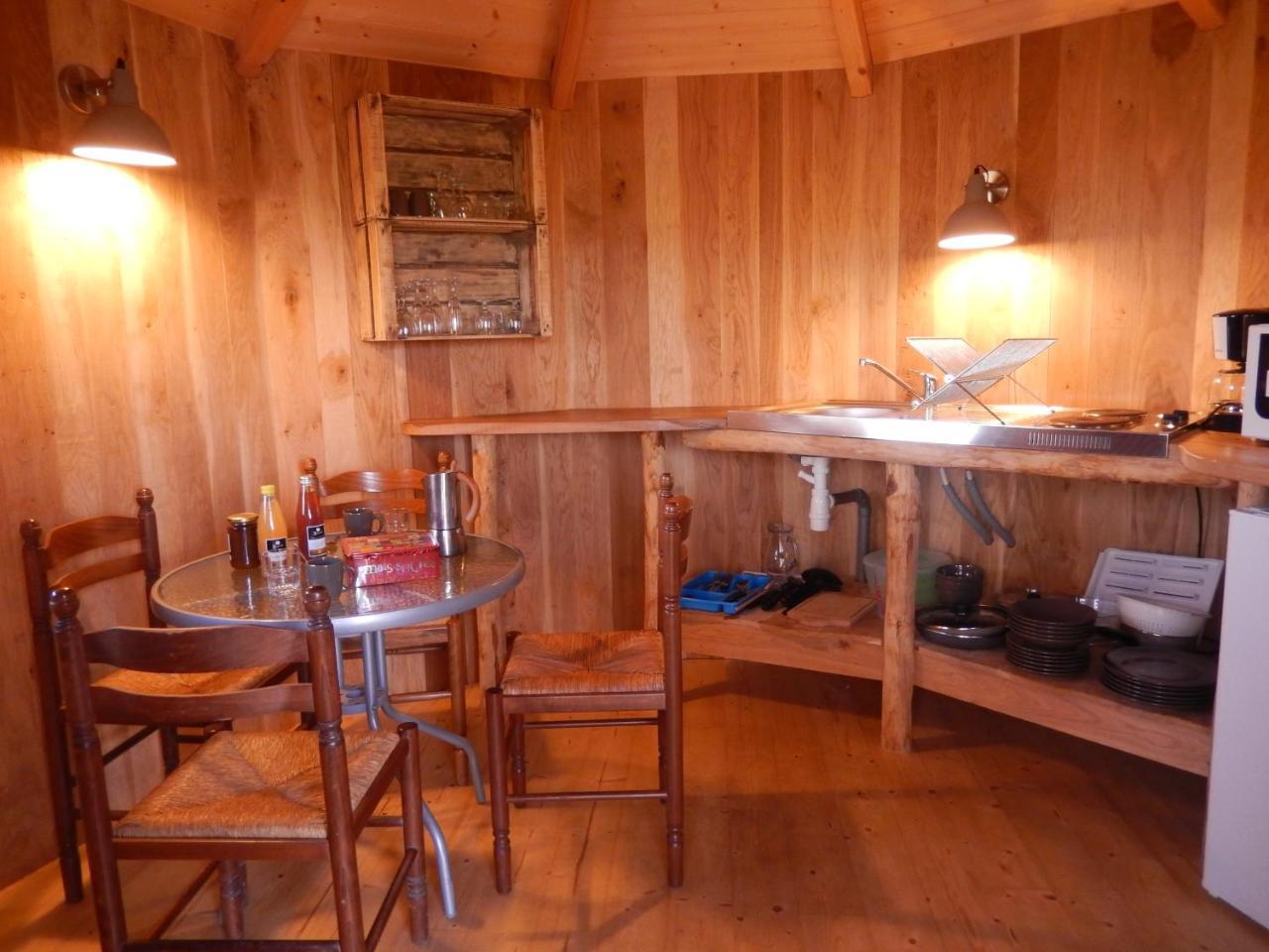 Village Flottant De Pressac Екстериор снимка