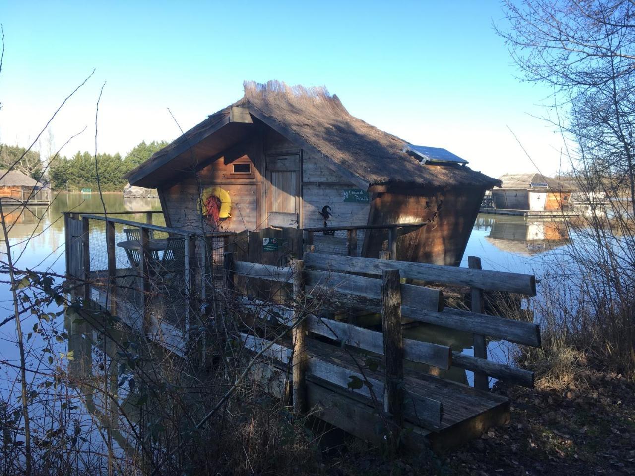 Village Flottant De Pressac Екстериор снимка