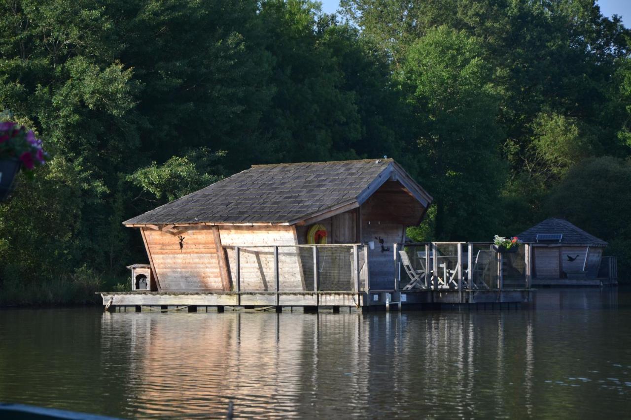 Village Flottant De Pressac Екстериор снимка