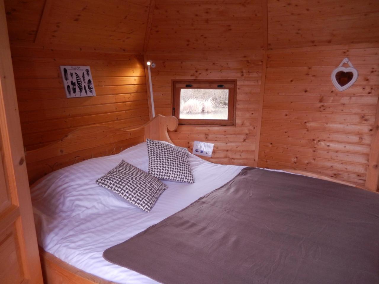 Village Flottant De Pressac Екстериор снимка